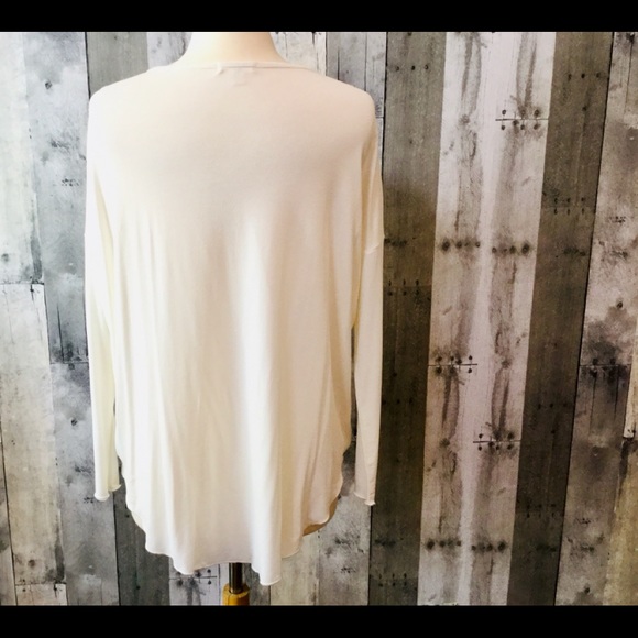 SOLD❤️Draped White Long Sleeve TopSilence Noise XS - Picture 3 of 5